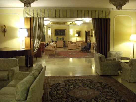 Guest lounge