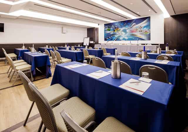 Hotel Universo