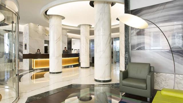 Meeting Rooms