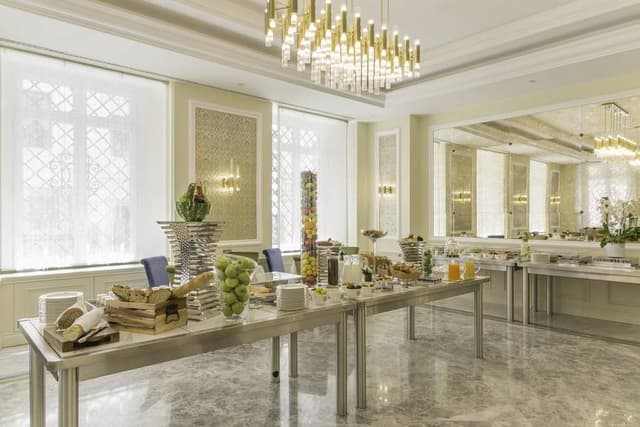 Banquet hall