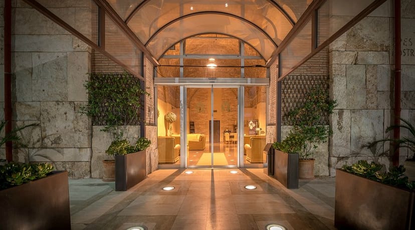 High-end Hotel Villa Eur meeting room for exclusive executive retreats and VIP corporate events.