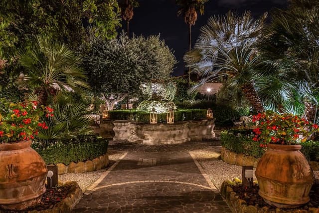 Chiostro Giardino