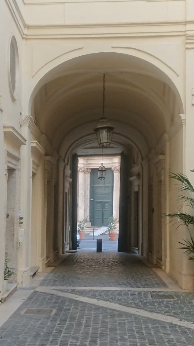 Palazzo Albertoni Spinola