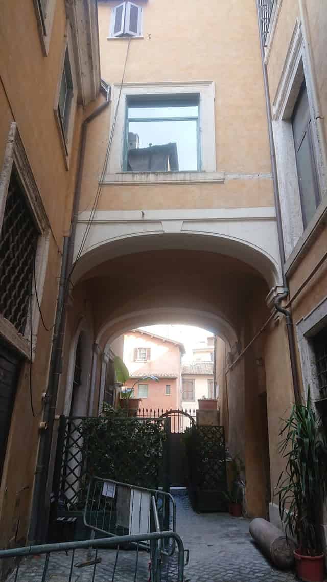 Palazzo Albertoni Spinola