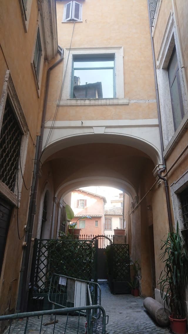 Palazzo Albertoni Spinola