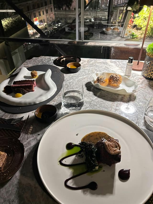 Aroma Restaurant