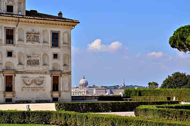 The Belvedere at Villa Medici: Iconic Rome terrace venue for upscale gala dinners and corporate events.