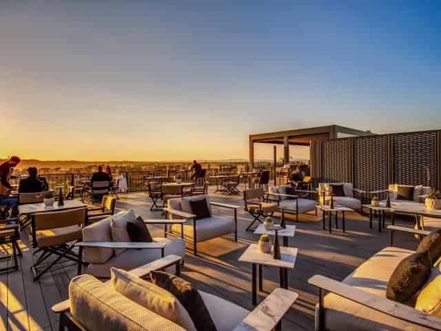 Adèle Mixology Lounge