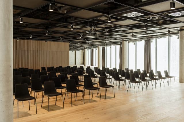 Sakura Conference Room