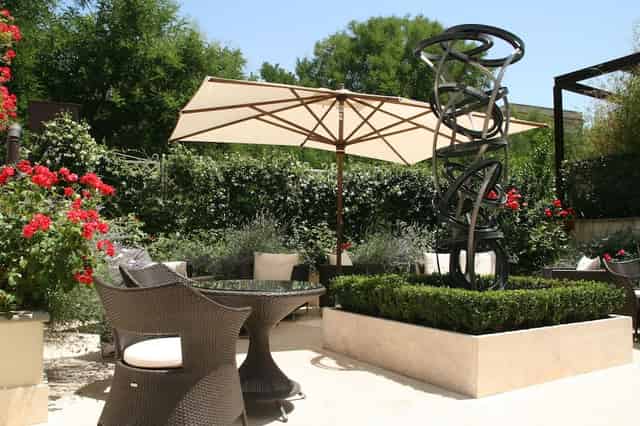 Garden courtyard