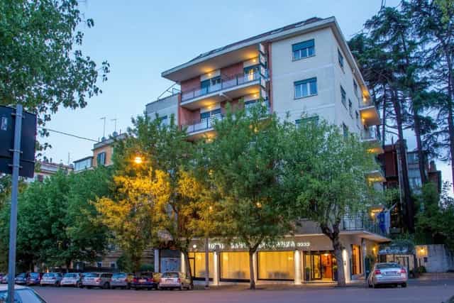 Hotel Santa Costanza boutique property for corporate retreats and small business meetings.