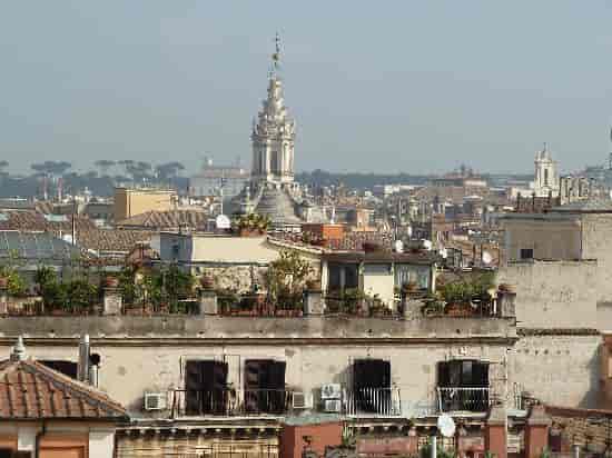 Rooftop garden terrace in Rome, perfect for VIP networking events and exclusive sunset receptions.