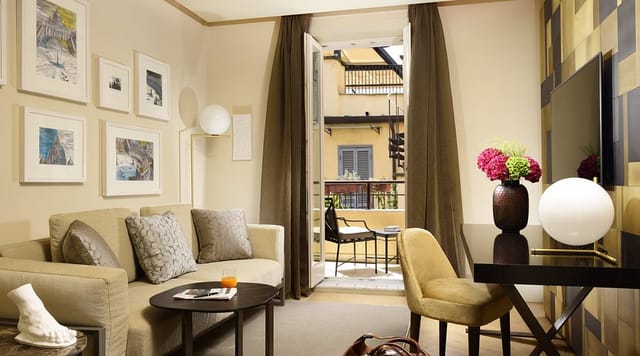 Margutta 19 luxury rooftop terrace for VIP breakout meetings and executive events.