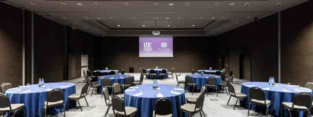 Giunone Full banquet room at A.Roma Meeting Centre for corporate events and plenary meetings.