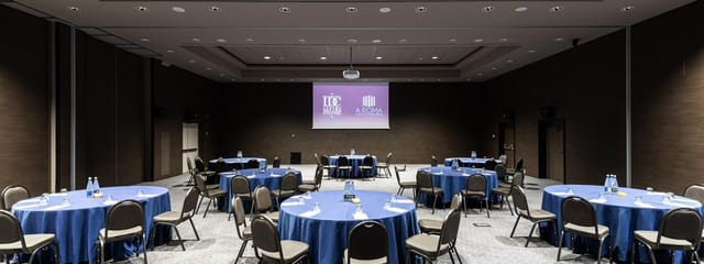 Giunone Full banquet room at A.Roma Meeting Centre for corporate events and plenary meetings.