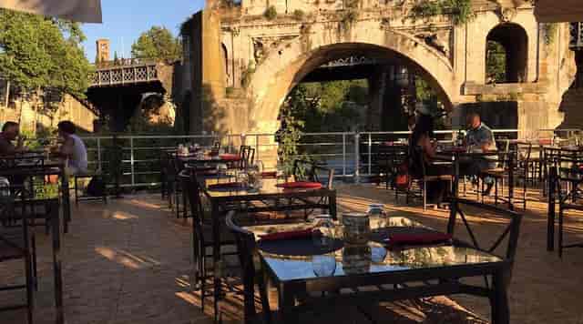 Bacco + Terra event venue featuring historic ruins for incentive dinners and networking.
