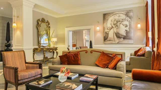 Starhotels Michelangelo breakout room for corporate meetings and VIP networking events.