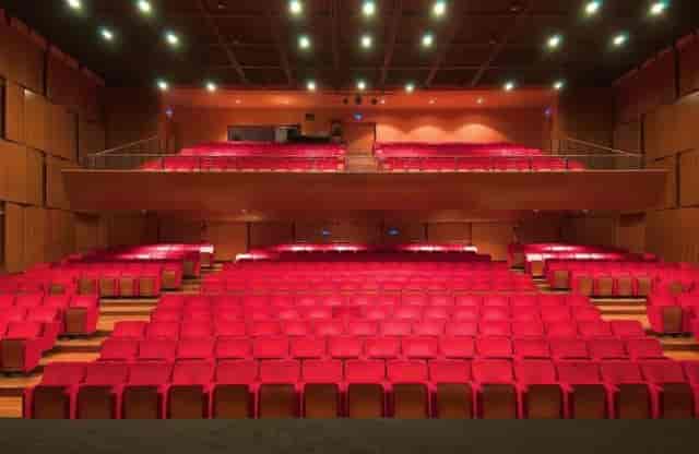 Sala Petrassi tiered auditorium with balcony for keynote presentations and plenary sessions.
