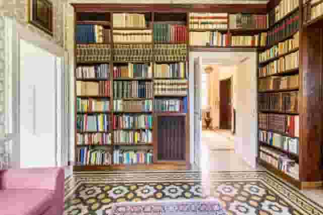La Biblioteca