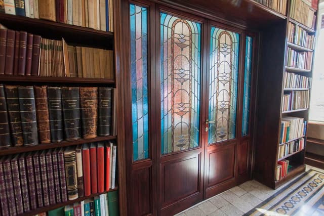 La Biblioteca