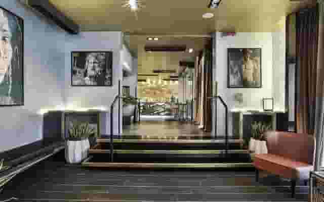 Wine bar