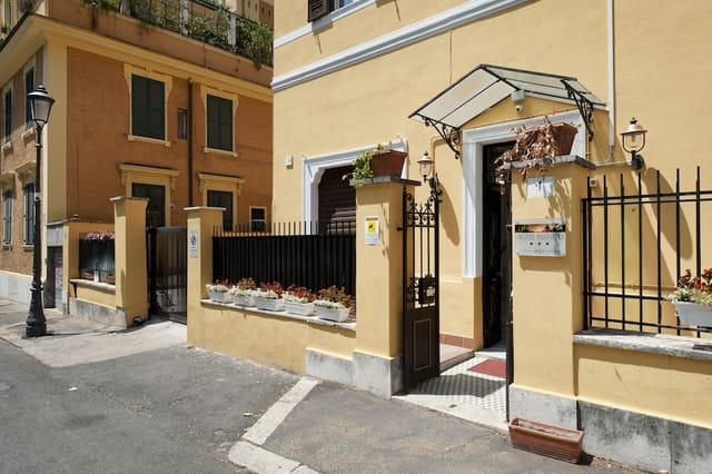 Hotel Infinito Roma breakfast area for private events and boutique board meetings.