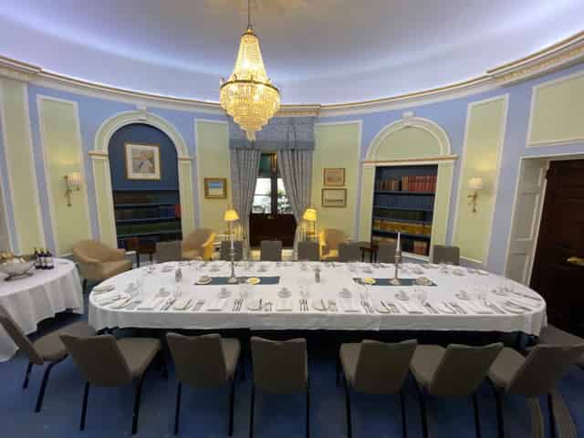 Oval Room 