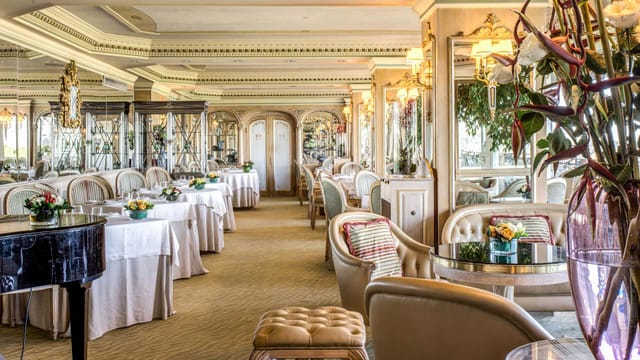 Luxury Ristorante Mirabelle venue with banquet seating for corporate dinners and VIP events.