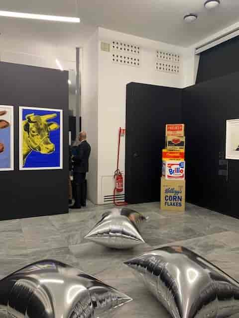 Sala Elsa Morante gallery event space featuring art crates for corporate reception or exhibition.