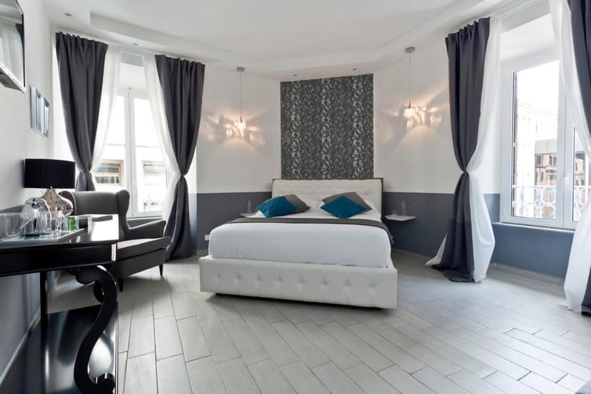 Modern boutique guest room at Omnia Superior, ideal for luxury incentive travel and VIP events.