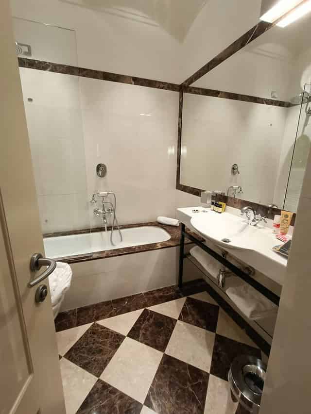 Cassiopea Room