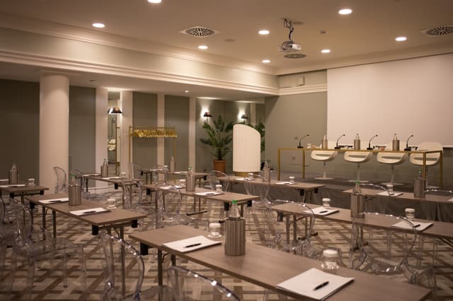 Andromeda Room