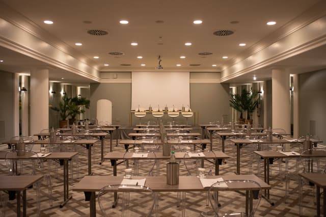Andromeda Room