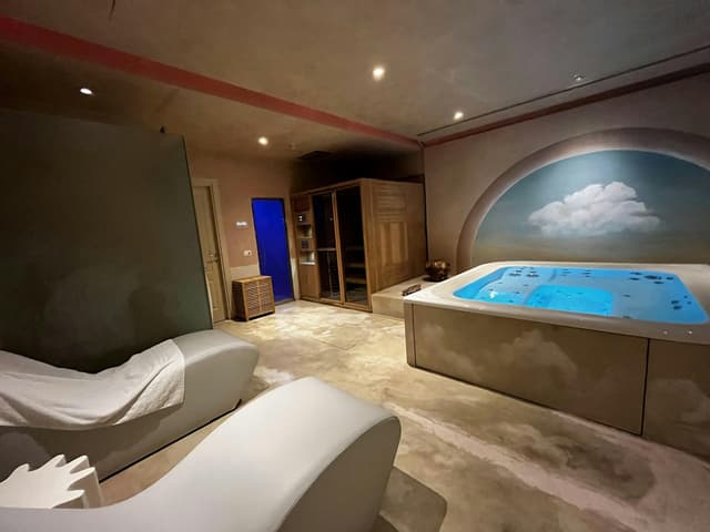 Leon's Place