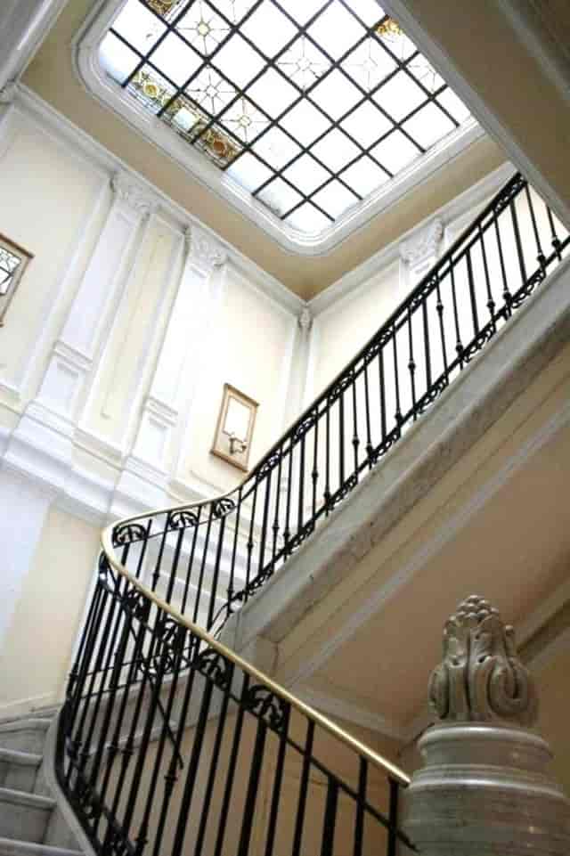 Salón Principal at Palacio Santa Bárbara: architectural gala venue for luxury events.