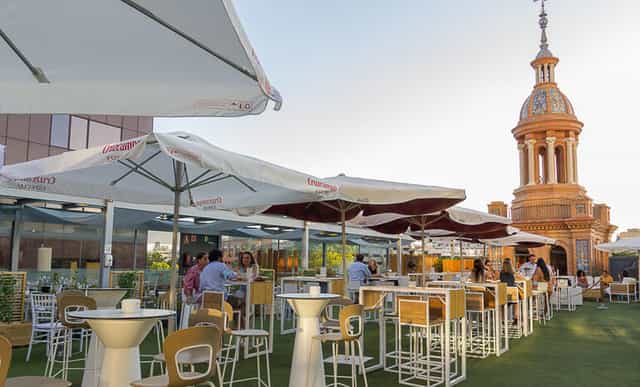 Terraza ABC rooftop networking space for VIP cocktail events and conferences.