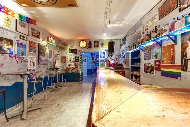 Ocean Rock Bar - Book for your event ...