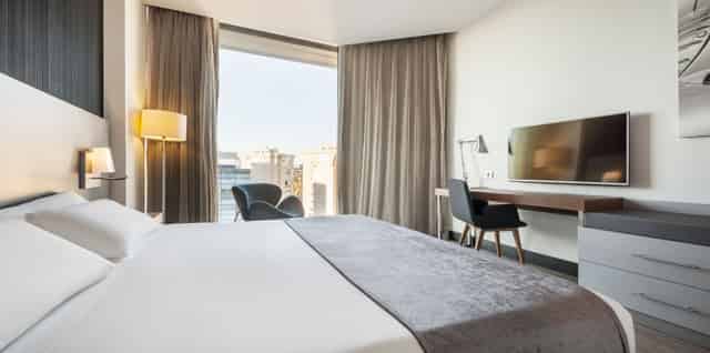 Hotel ILUNION Atrium