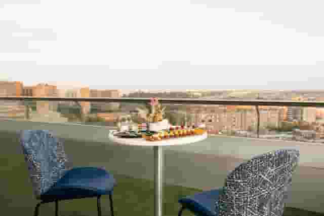 Lounge Bar