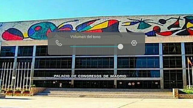 Palacio de Congresos de Madrid with Miró facade, ideal for international congress and plenary events.