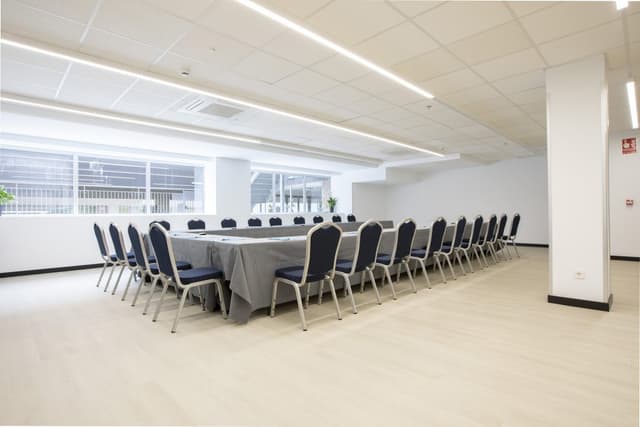 Meeting Rooms