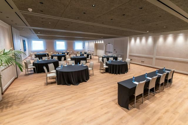 Private Room