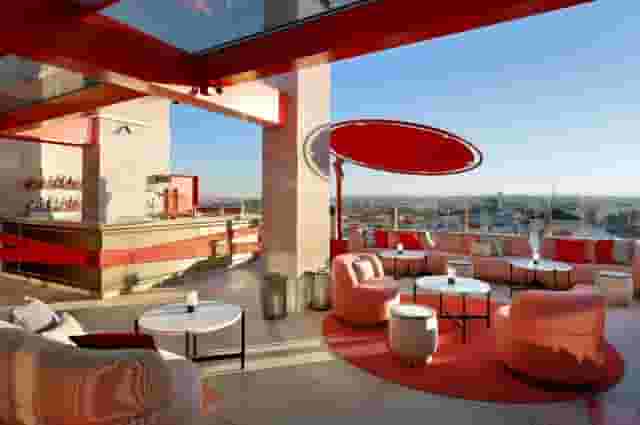 rooftop bar
