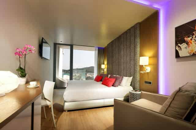 Room A + B