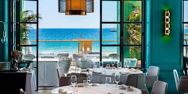 restaurant