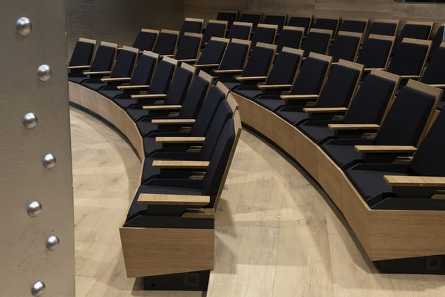 Figueras Seating
