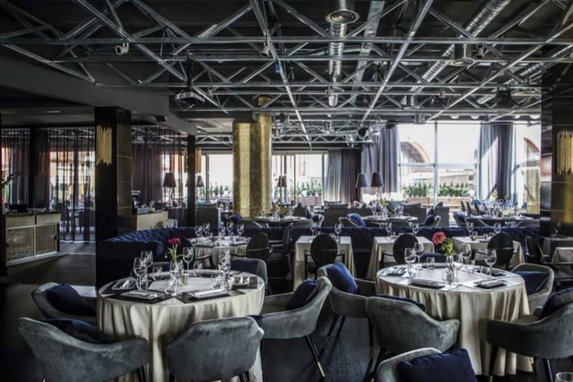 Zielou MEEU Madrid industrial-chic venue for corporate dinners and networking events.