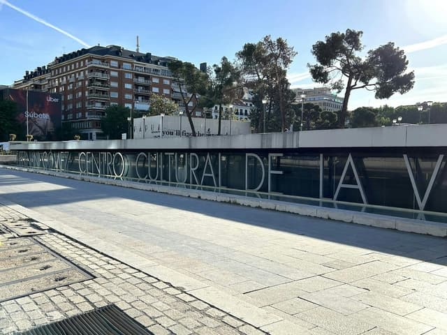 Girau Hall