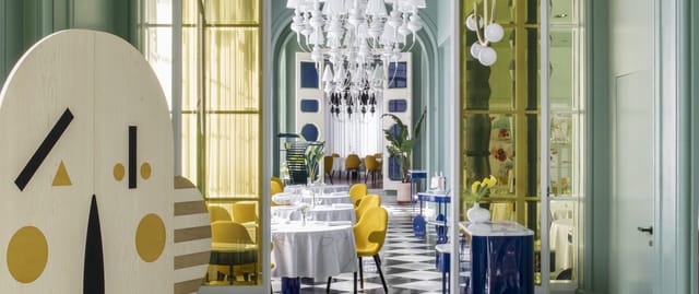 Paco Roncero high-end dining room for executive boardroom lunch or boutique corporate dinner.