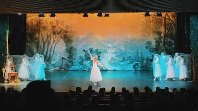 Exhibition Hall Tanit
